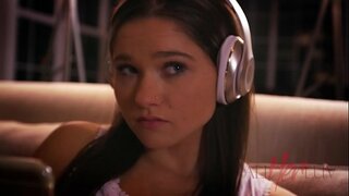 MissaX.com - આનંદ - સતામણી કરનાર