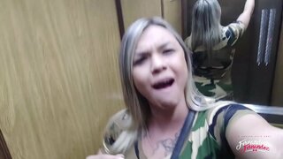 Nóng tính và người bạn, d.